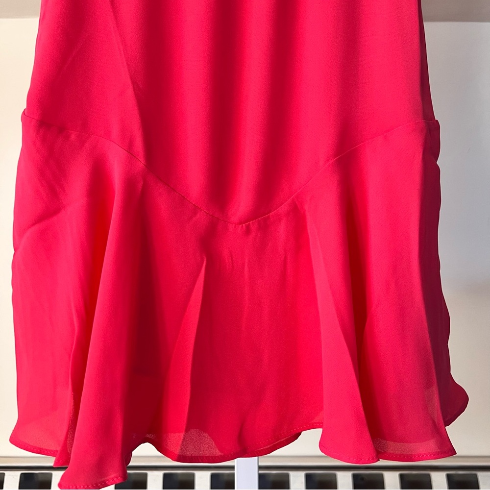 Krisa Revolve Off-Shoulder Ruffle Rio Red Mini Dress XS NWT - Picture 5 of 9